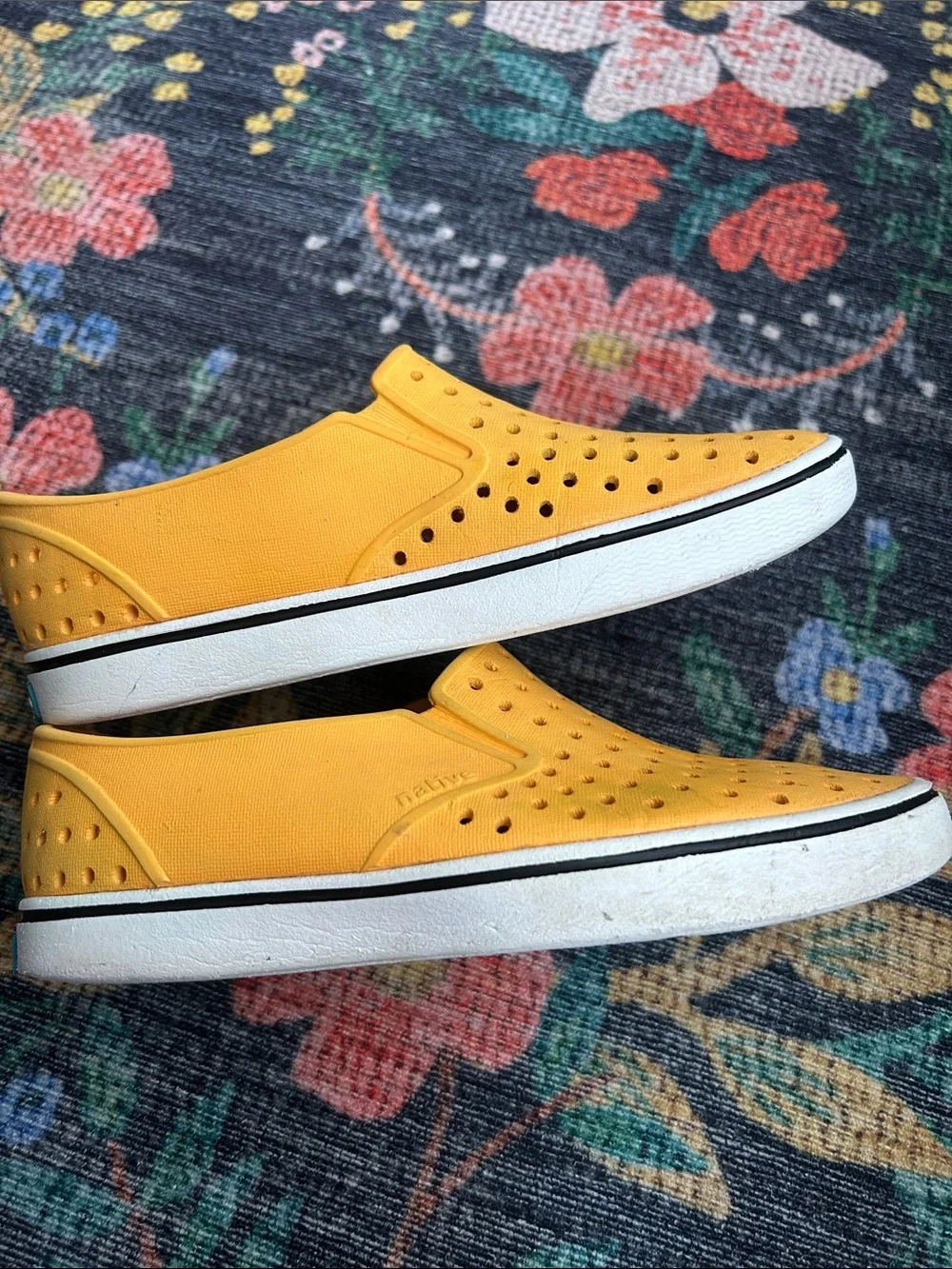 Native Kids Yellow Sneakers, Size 2